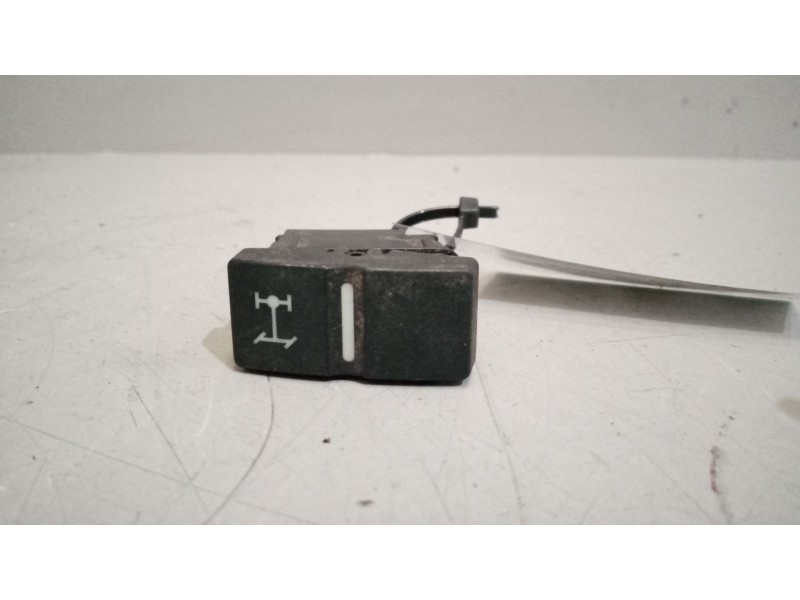 Recambio de interruptor para man tgx 18.xxx 12.4 diesel referencia OEM IAM 81255250210  