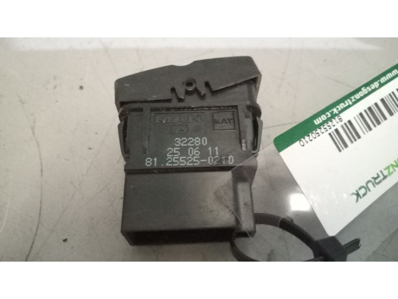 Recambio de interruptor para man tgx 18.xxx 12.4 diesel referencia OEM IAM 81255250210  