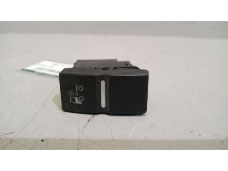 Recambio de interruptor para man tgx 18.xxx 12.4 diesel referencia OEM IAM 81255250211  