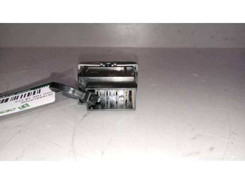 Recambio de interruptor para man tgx 18.xxx 12.4 diesel referencia OEM IAM 81255030321  