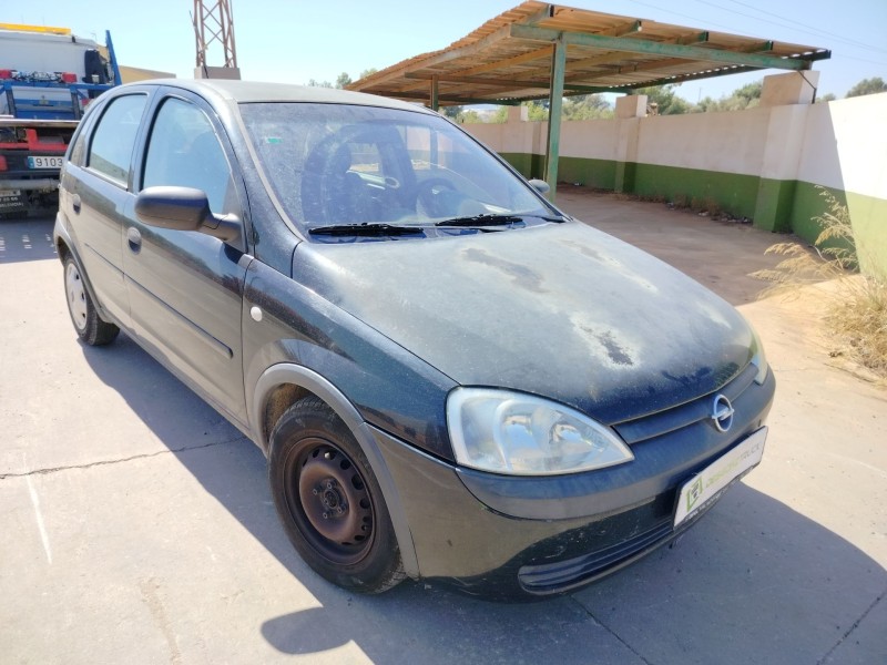 opel corsa c del año 2001