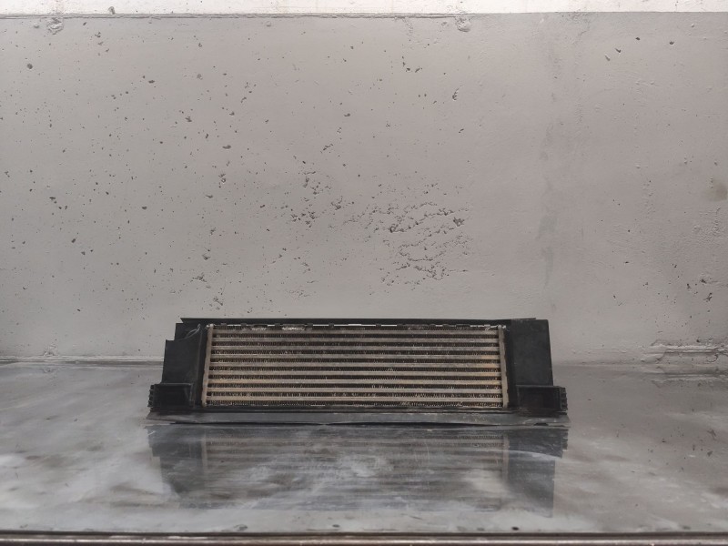 Recambio de intercooler para bmw 3 (f30, f80) 320 d referencia OEM IAM 17517600530  