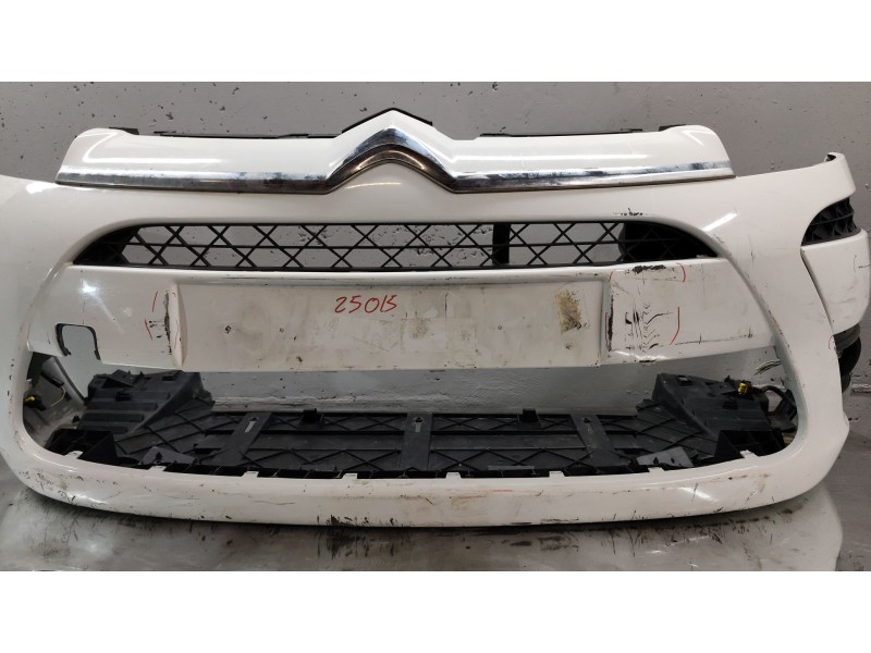 Recambio de paragolpes delantero para citroën c4 grand picasso i (ua_) 1.6 hdi 110 referencia OEM IAM   