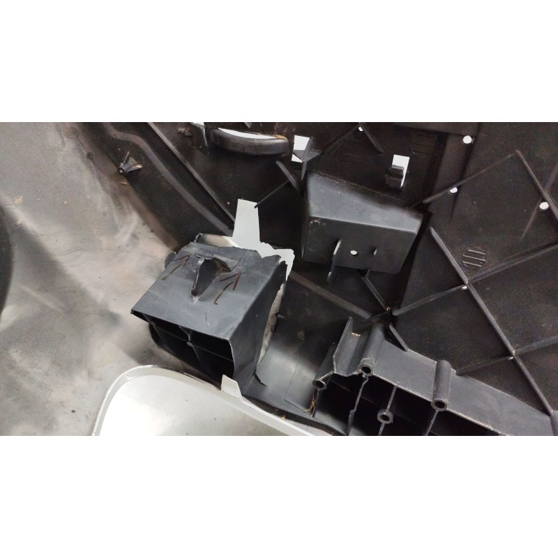 Recambio de paragolpes delantero para citroën c4 grand picasso i (ua_) 1.6 hdi 110 referencia OEM IAM   