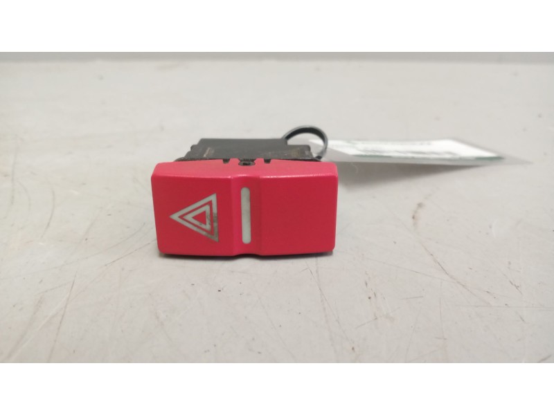 Recambio de warning para man tgx 18.xxx 12.4 diesel referencia OEM IAM 81255250277  