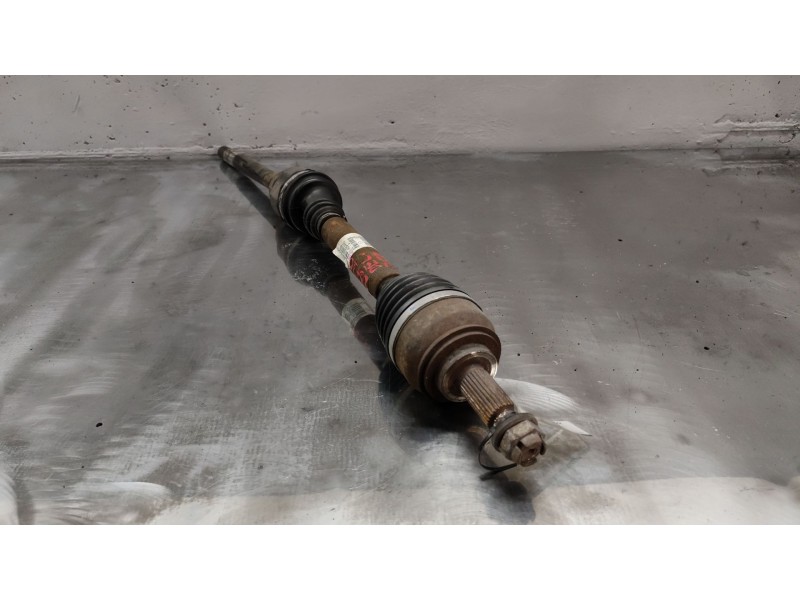 Recambio de transmision delantera derecha para renault laguna ii grandtour (kg0) dynamique confort referencia OEM IAM 8200405445