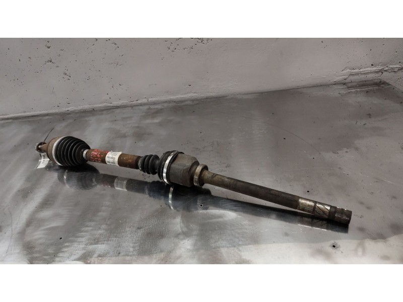 Recambio de transmision delantera derecha para renault laguna ii grandtour (kg0) dynamique confort referencia OEM IAM 8200405445