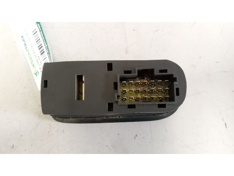 Recambio de mando elevalunas delantero izquierdo para daf serie xf105.xxx 12.9 diesel referencia OEM IAM 1746650  