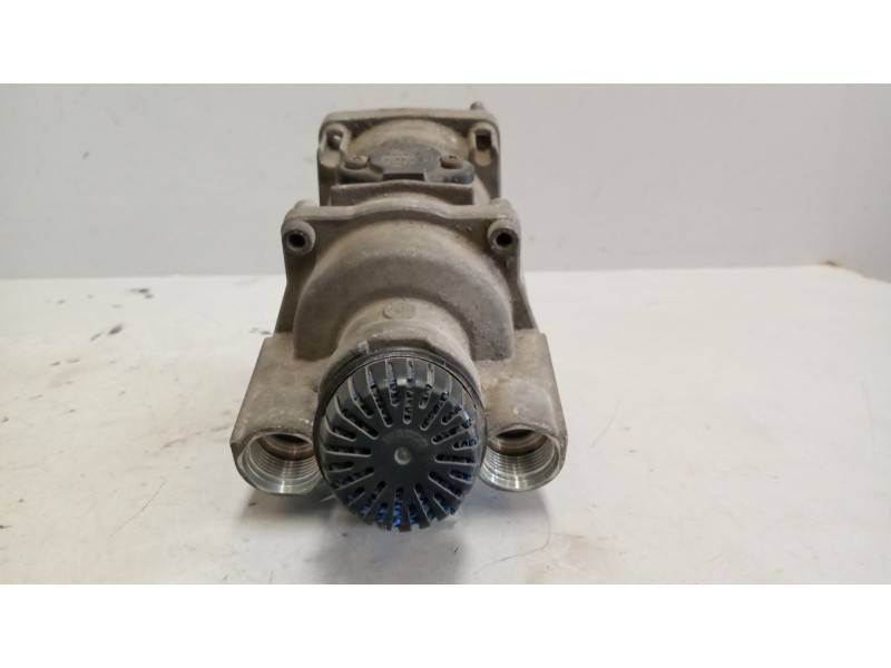 Recambio de valvula aire para daf serie xf105.xxx 12.9 diesel referencia OEM IAM 1455027  4800015000