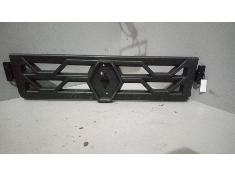 Recambio de peldaño frontal para renault serie t 12.8 diesel referencia OEM IAM 7482276014  