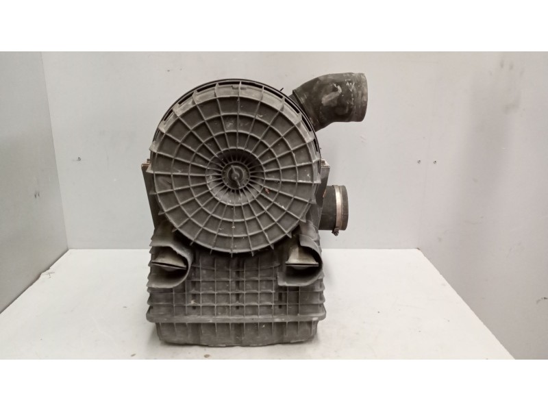 Recambio de filtro aire para iveco eurocargo tector 3.9 diesel referencia OEM IAM 500392986  4439385910