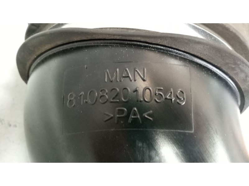 Recambio de tubo admision para man tgx 18.xxx referencia OEM IAM 81082010549  
