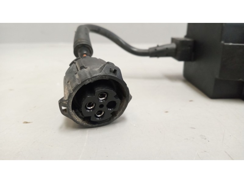 Recambio de desconectador baterias para renault magnum ab diesel referencia OEM IAM 5010480956  