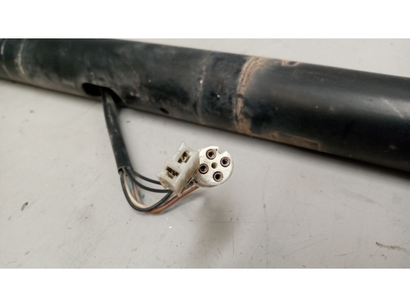 Recambio de brazo retrovisor izquierdo para daf serie xf105.xxx 12.9 diesel referencia OEM IAM   