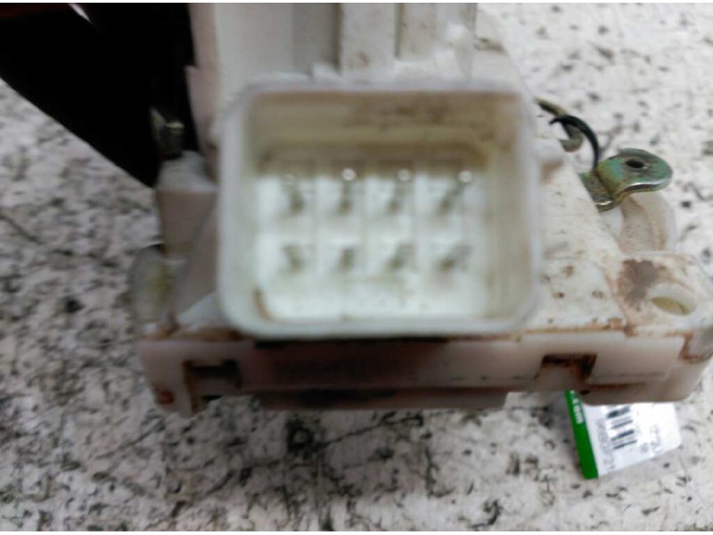 Recambio de cerradura puerta delantera izquierda para ford mondeo berlina (gd) ambiente referencia OEM IAM 96BGF21813EE  