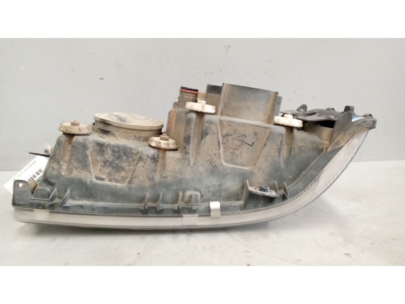 Recambio de faro izquierdo para daf serie xf105.xxx 12.9 diesel referencia OEM IAM   