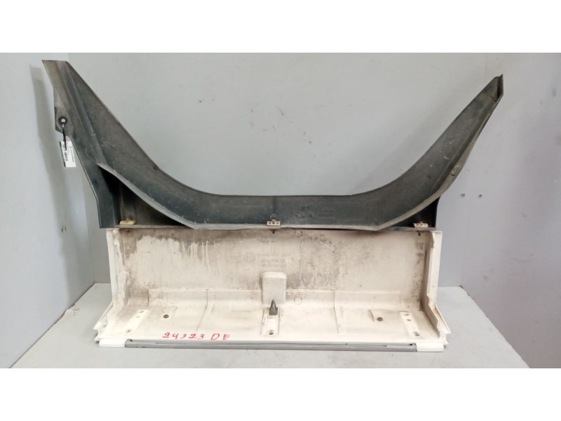 Recambio de paso rueda derecho para renault magnum ab 2005 12.8 diesel referencia OEM IAM 5010574323  5010574801