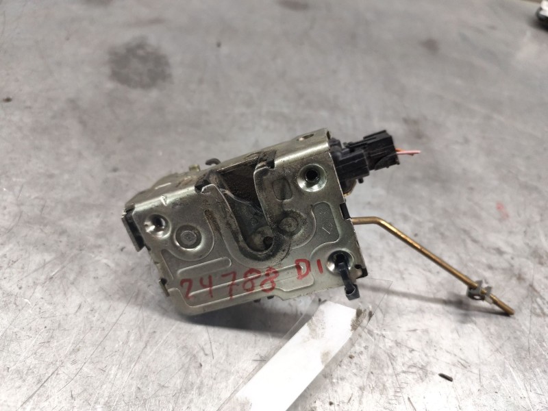 Recambio de cerradura puerta delantera izquierda para dacia logan 1.6 cat referencia OEM IAM   