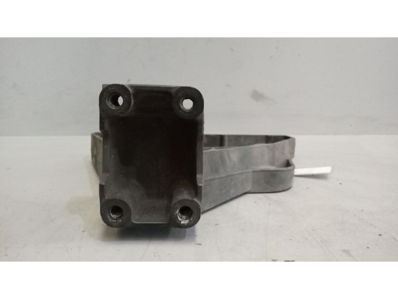 Recambio de soporte para daf serie xf105.xxx 12.9 diesel referencia OEM IAM 1641630  