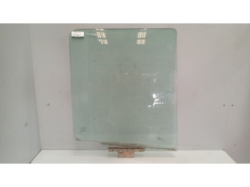 Recambio de luna delantera izquierda para daf serie xf105.xxx 12.9 diesel referencia OEM IAM 1284623  