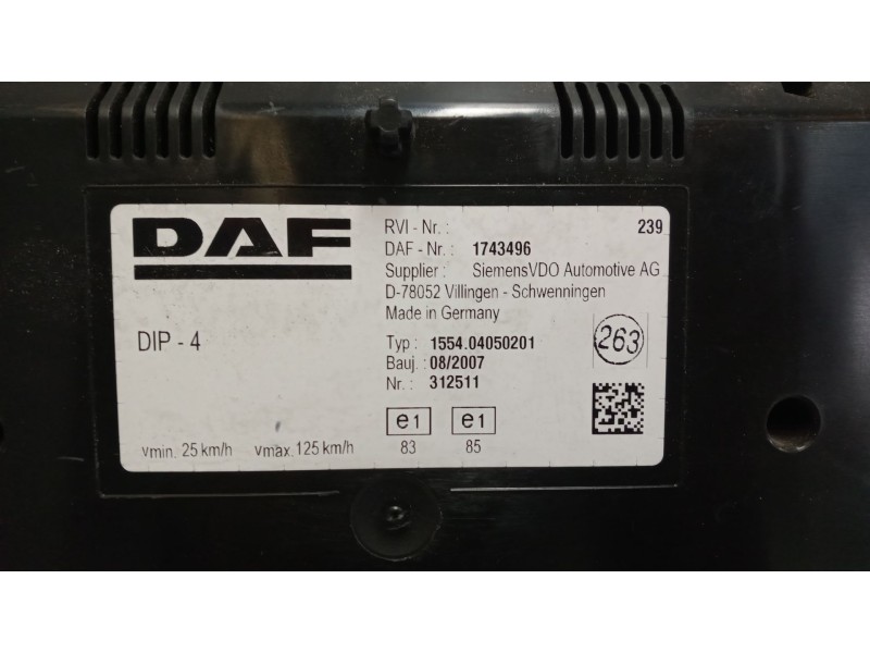 Recambio de cuadro instrumentos para daf serie xf105.xxx 12.9 diesel referencia OEM IAM 1743496  