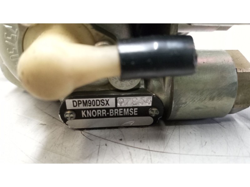 Recambio de palanca freno de mano para daf serie xf105.xxx 12.9 diesel referencia OEM IAM DPM90DSX  