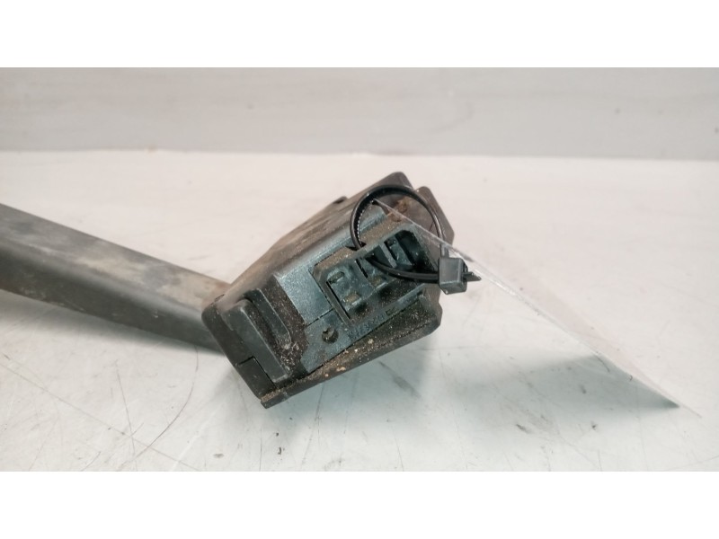 Recambio de mando luces para iveco eurocargo 5.9 diesel referencia OEM IAM 93160488  