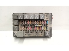 Recambio de caja reles / fusibles para iveco eurocargo 5.9 diesel referencia OEM IAM 98487769  