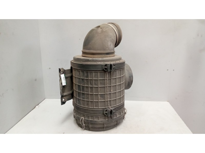 Recambio de filtro aire para renault premium distribution 7.2 diesel referencia OEM IAM 5010230544  