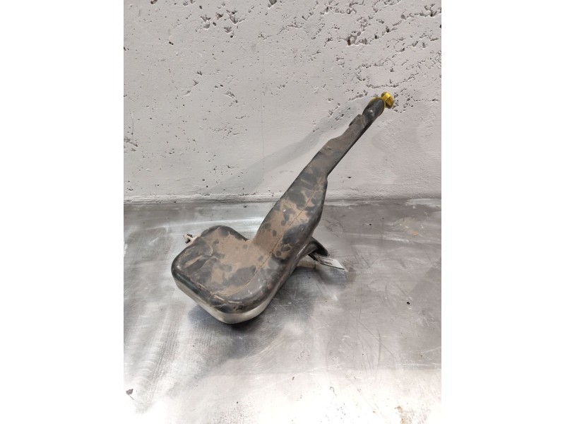 Recambio de deposito limpia para opel astra gtc 1.9 cdti referencia OEM IAM   