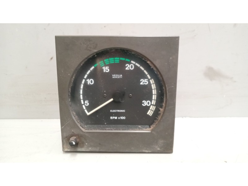 Recambio de cuadro instrumentos para iveco eurocargo 5.9 diesel referencia OEM IAM 98474451  