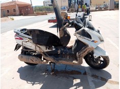 kymco super dink del año 2016