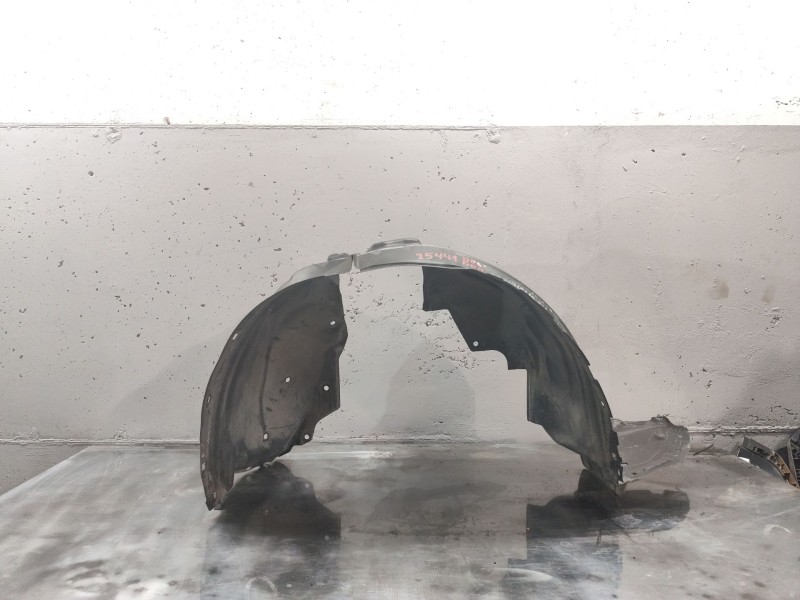 Recambio de paso de rueda delantero derecho para mazda cx-5 (kf) 2.2 d referencia OEM IAM   