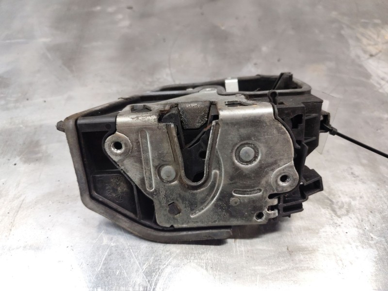 Recambio de cerradura puerta trasera izquierda para bmw x3 (e83) 3.0d referencia OEM IAM 715629  