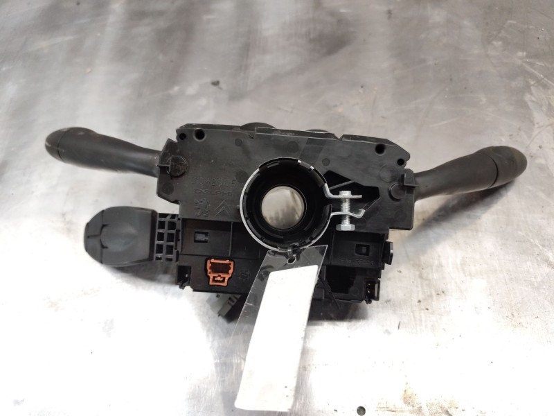 Recambio de mando limpia para citroën c3 1.4 furio referencia OEM IAM 96593493xt  2572716