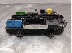 Recambio de caja reles / fusibles para opel astra gtc 1.9 cdti referencia OEM IAM 13206762  5DK00866932 2