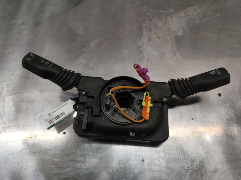 Recambio de mando luces para opel astra gtc 1.9 cdti referencia OEM IAM 281658071312401  KS281658