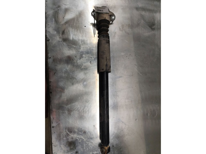 Recambio de amortiguador trasero izquierdo para seat leon (1m1) 1.9 tdi referencia OEM IAM 614024JP  