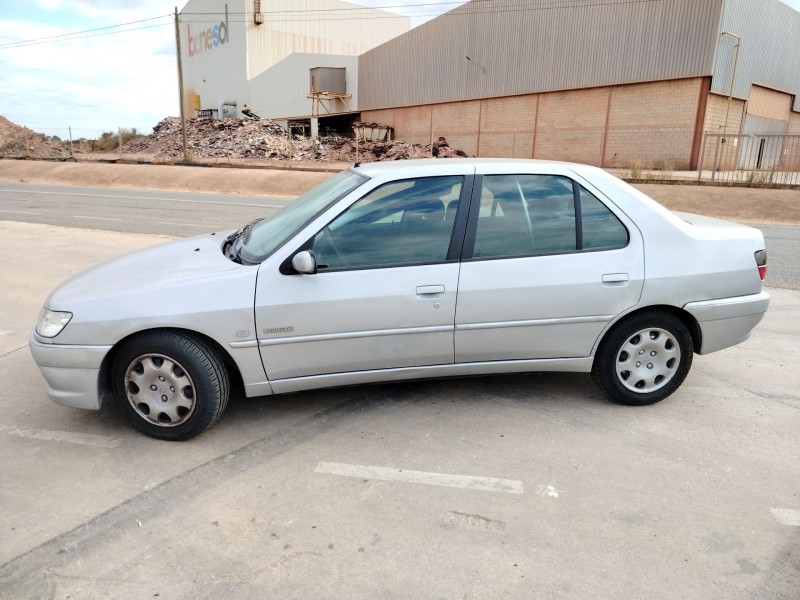 peugeot 306 berlina 3/4/5 puertas (s2) del año 2000