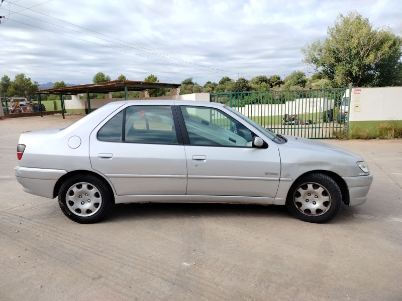 peugeot 306 berlina 3/4/5 puertas (s2) del año 2000