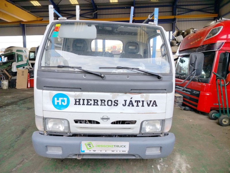 nissan cabstar e del año 2004