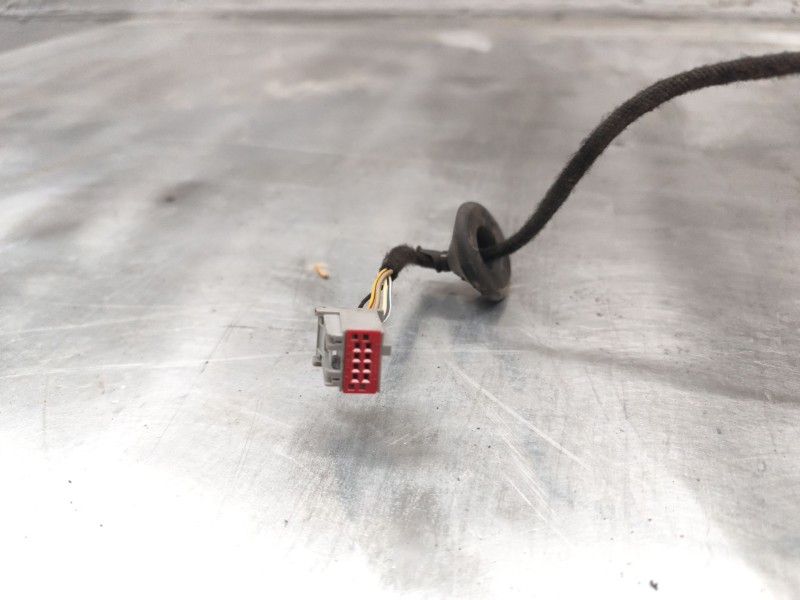 Recambio de retrovisor derecho para volkswagen golf vi (5k1) 2.0 tdi referencia OEM IAM   