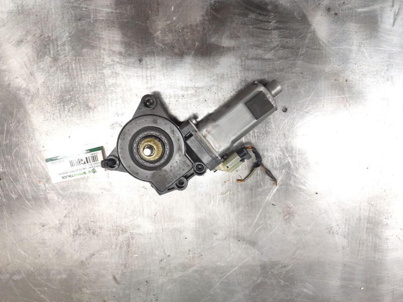 Recambio de motor elevalunas delantero derecho para hyundai i30 (fd) 1.6 crdi referencia OEM IAM F00S1A3295  