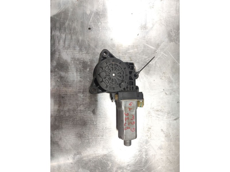 Recambio de motor elevalunas delantero derecho para kia carens (un) active referencia OEM IAM F00S1A3295  