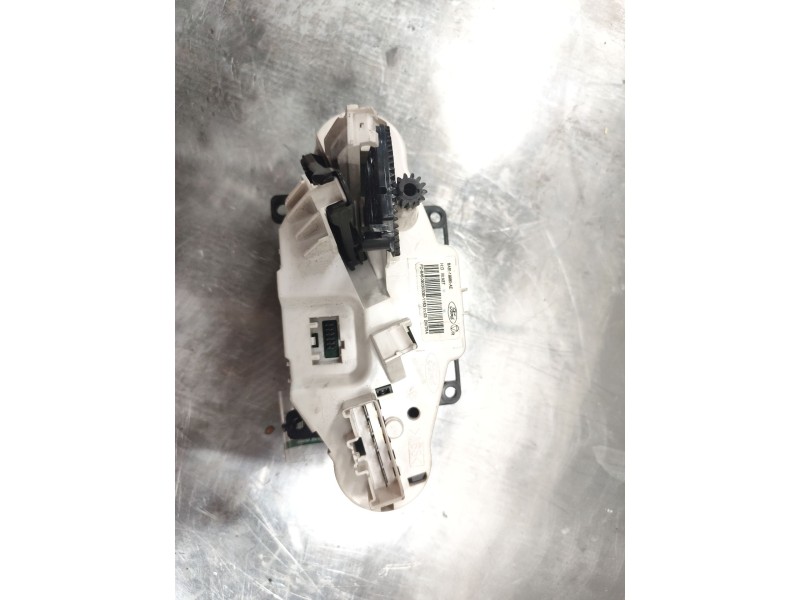 Recambio de mando climatizador para ford fiesta (cb1) 1.25 16v cat referencia OEM IAM 8A6119980AE  