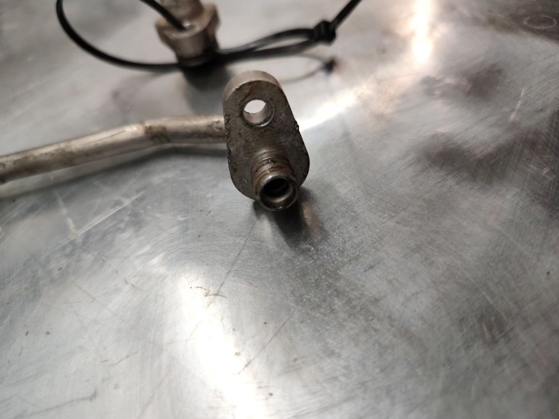 Recambio de tubos aire acondicionado para peugeot partner tepee 1.6 bluehdi 100 referencia OEM IAM 9818674580  