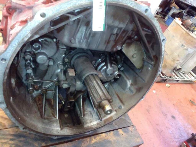 Recambio de caja cambios para iveco stralis (as) 10.3 diesel referencia OEM IAM 12AS2301 1327030027 8869901