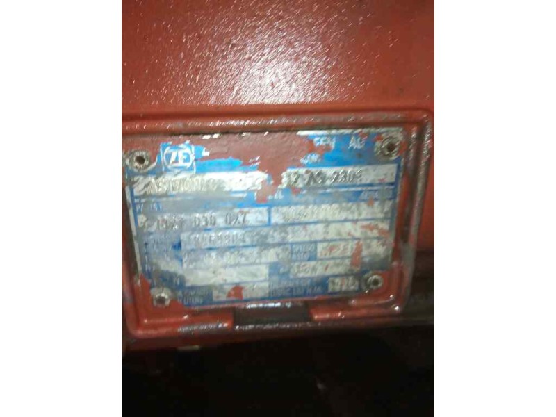 Recambio de caja cambios para iveco stralis (as) 10.3 diesel referencia OEM IAM 12AS2301 1327030027 8869901