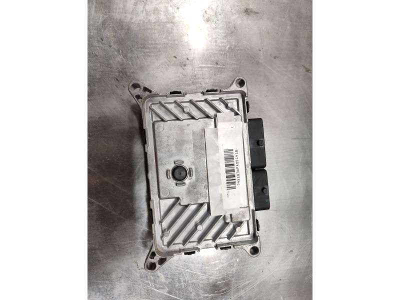 Recambio de centralita motor uce para mg mg zs suv (azs1) 1.5 vti referencia OEM IAM EC10004160  