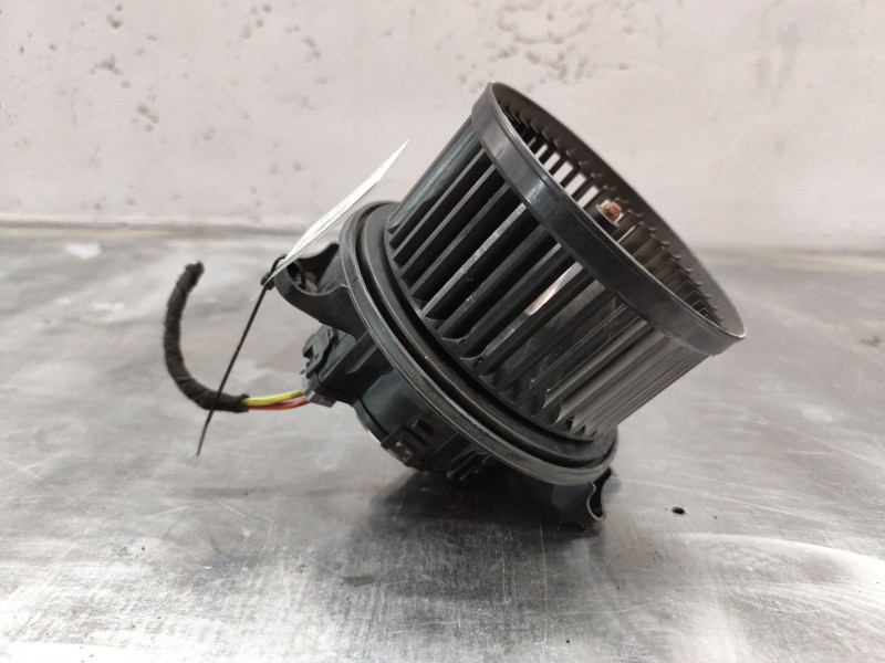 Recambio de ventilador calefaccion para ford transit kastenwagen (ttg) 2.2 tdci cat referencia OEM IAM BK2T18456AA  